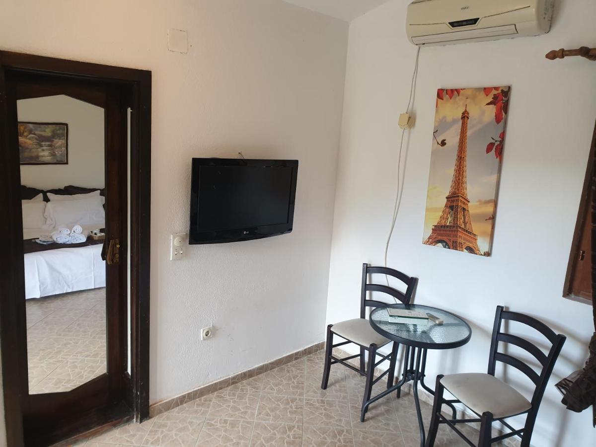 Mijailovic Apartmani Kaluđerac Esterno foto